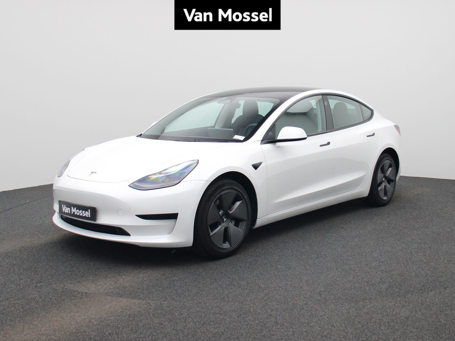 Tesla Model 3 Standard RWD Plus 60 kWh (automatique), Entreprise, 175 kW, Automatique, Tissu