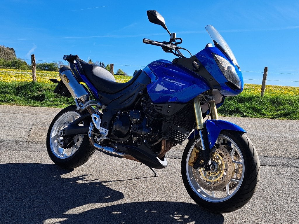 TRIUMPH TIGER 1050, Sportuitlaat, Occasion, 3 cilinders, 1050 cc