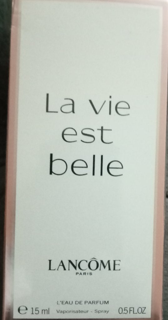 Edp La vie est belle, Enlèvement, Neuf