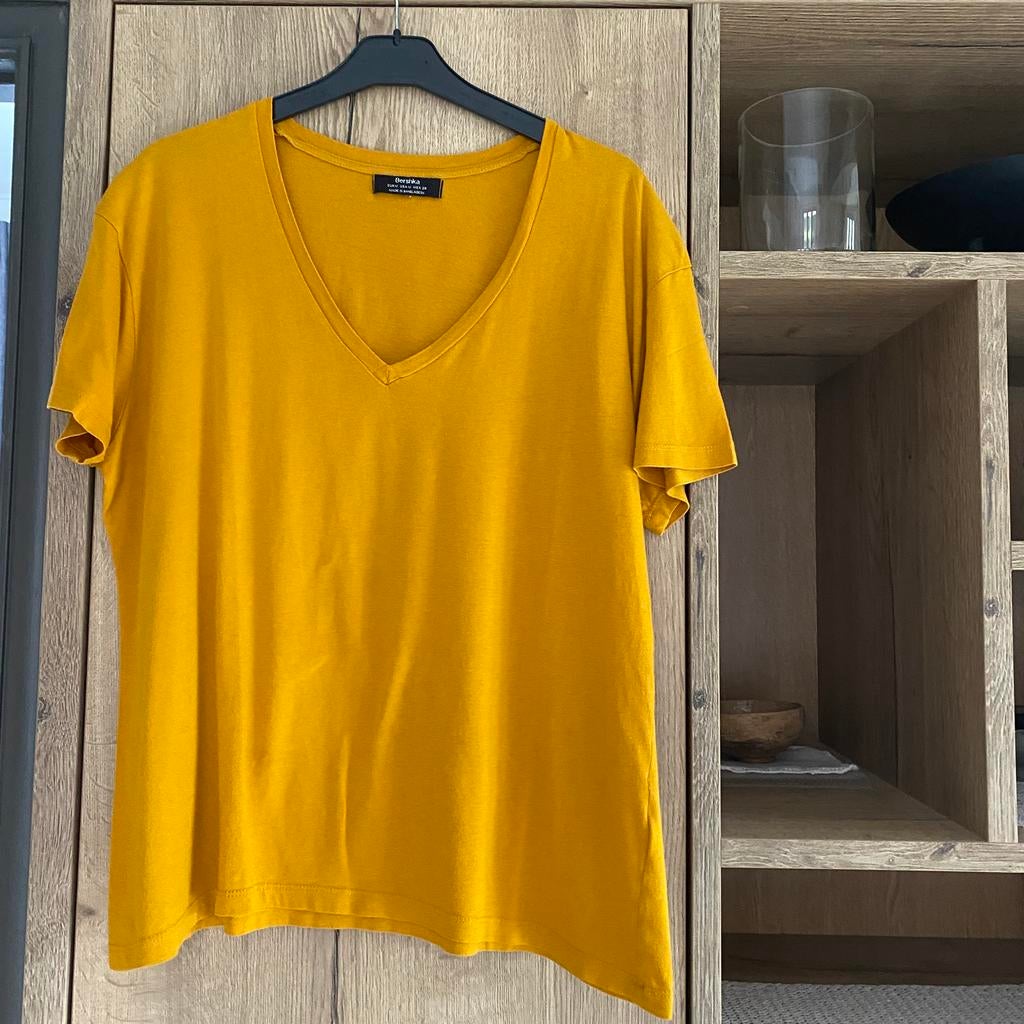 Dames tshirt medium, Ophalen, Gedragen
