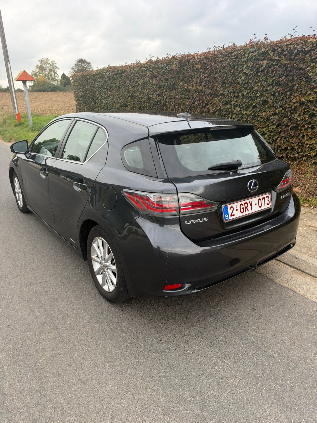 Lexus Ct200h Hybride ( avec demande d’immatriculation), Autos, Cuir, Achat, Particulier, Caméra de recul