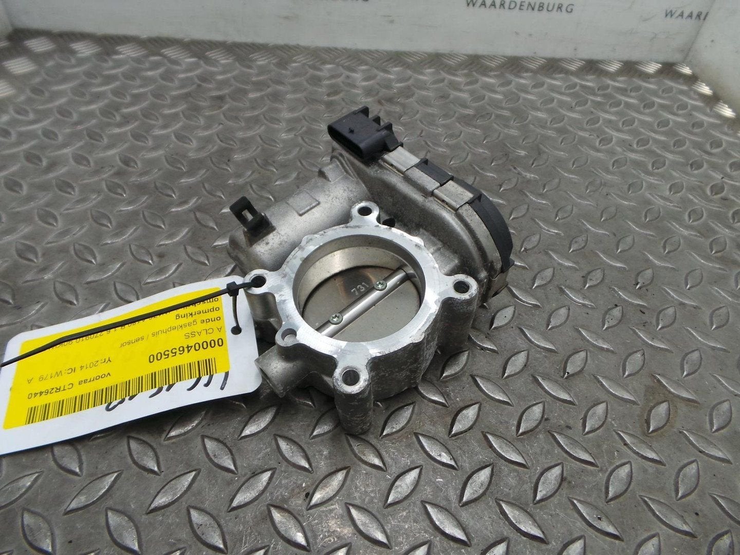 MERCEDES A CLASS GASKLEPHUIS 2014, Enlèvement ou Envoi, Utilisé, ARN reconnu