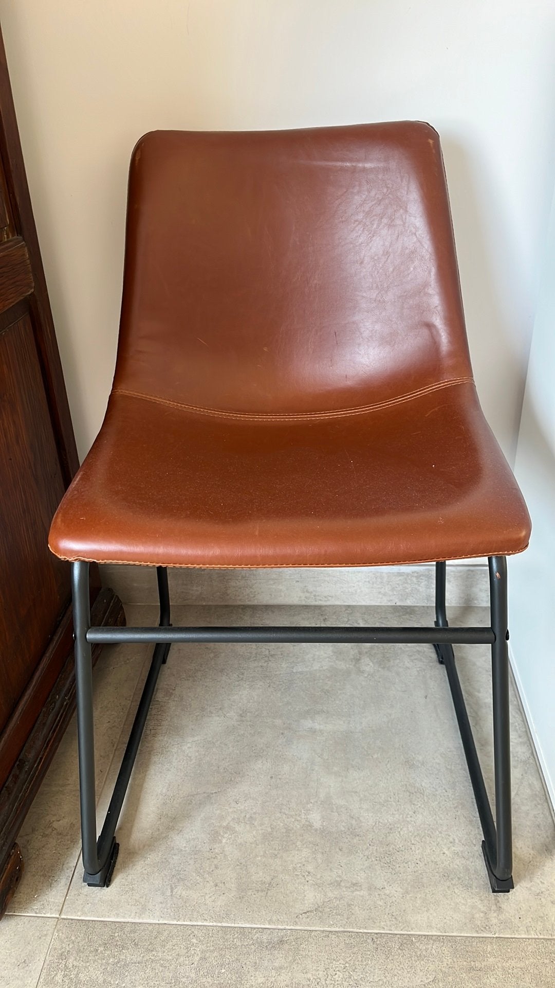 8 cognac bruine leren stoelen, Ophalen, Zo goed als nieuw, Twee