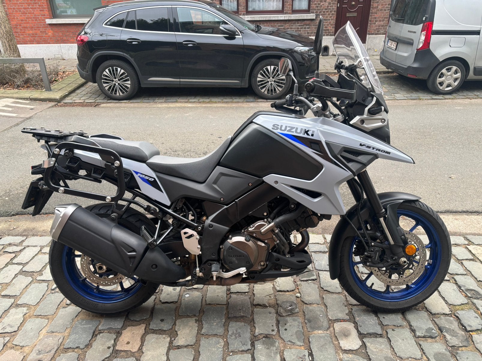 Suzuki V-strom DL 1050 2024, Motoren, 2 cilinders, Occasion, Motorrijbewijs A, Particulier