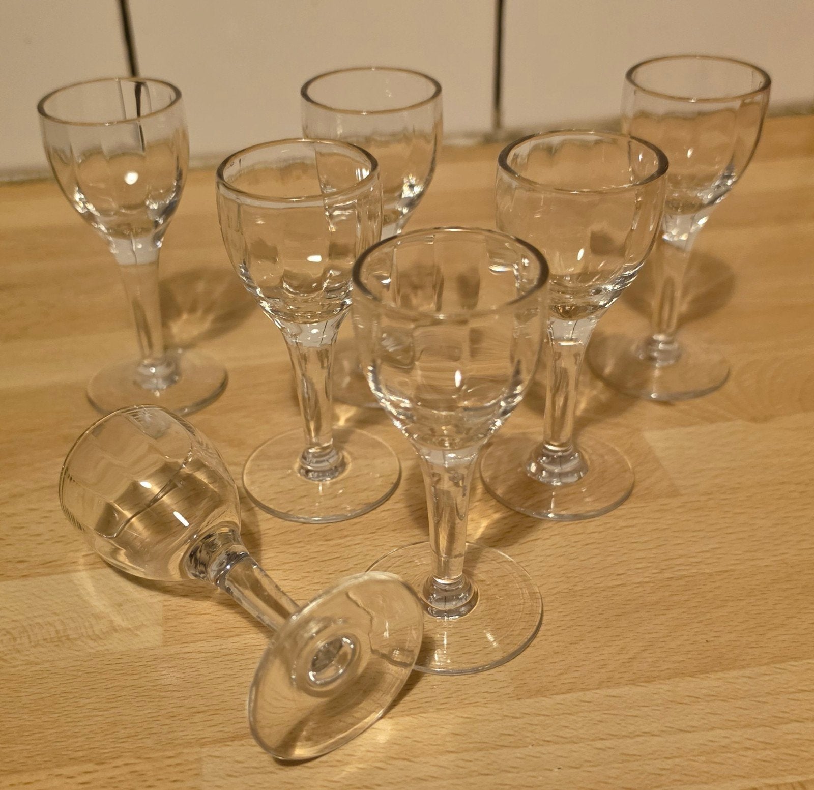 7 vintage likeurglaasjes, Ophalen of Verzenden