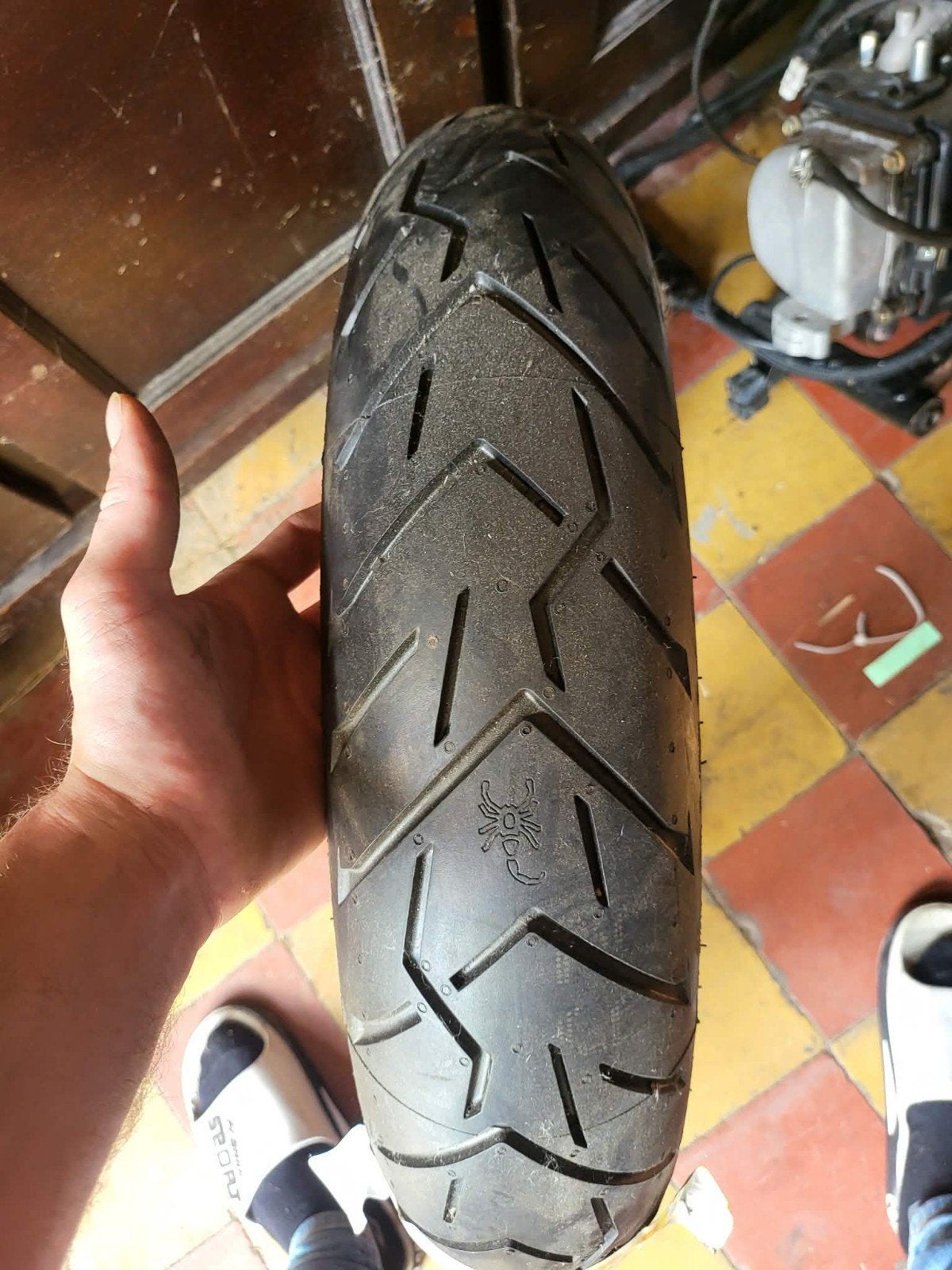 pirelli 120/70 ZR17 scorpion trail ii, Motoren, Ophalen