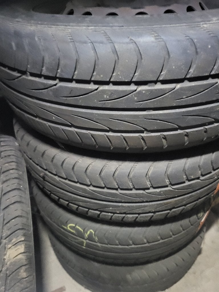 Lot 4x pneus été 195/60R15 sur jantes Saab d'origine, Auto-onderdelen, Banden en Velgen, Ophalen, Gebruikt, 15 inch, Band(en)