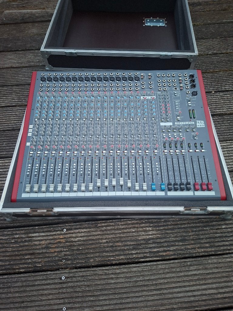 Table de mixage Allen & Heath, Muziek en Instrumenten, Ophalen, Nieuw, 10 tot 20 kanalen, Microfooningang