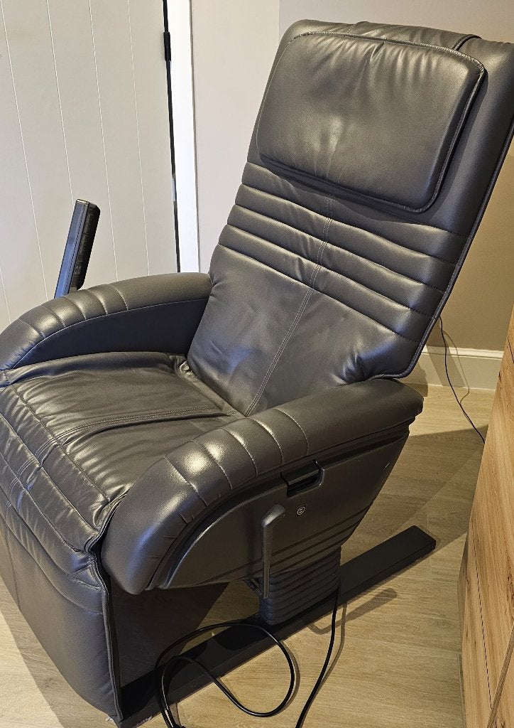 massagestoel leder met natuurgeluiden, Sport en Fitness, Ophalen, Zo goed als nieuw, Massagestoel of Kussen