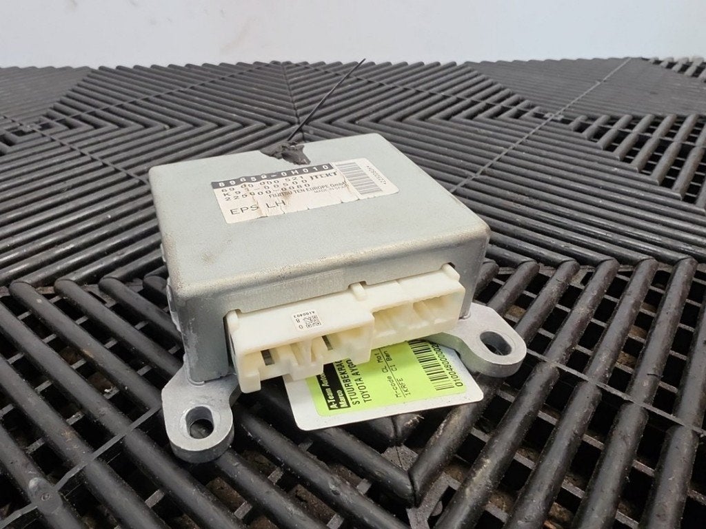 ORDINATEUR DIRECTION ASSISTEE Toyota Aygo (B10), Kundenbetreuung@toyota.de, Toyota, Utilisé, Toyota-Allee 2
50858  Köln, DE