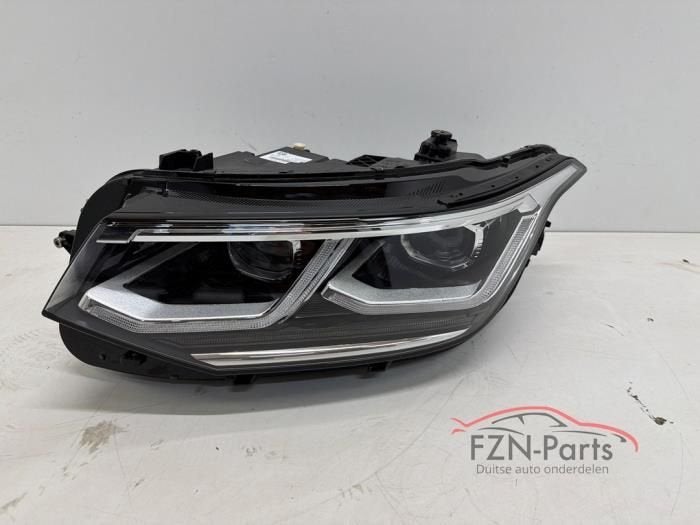 VW Tiguan Allspace 5NN Koplamp Links IQ-light, Auto-onderdelen, Ophalen of Verzenden, Gebruikt