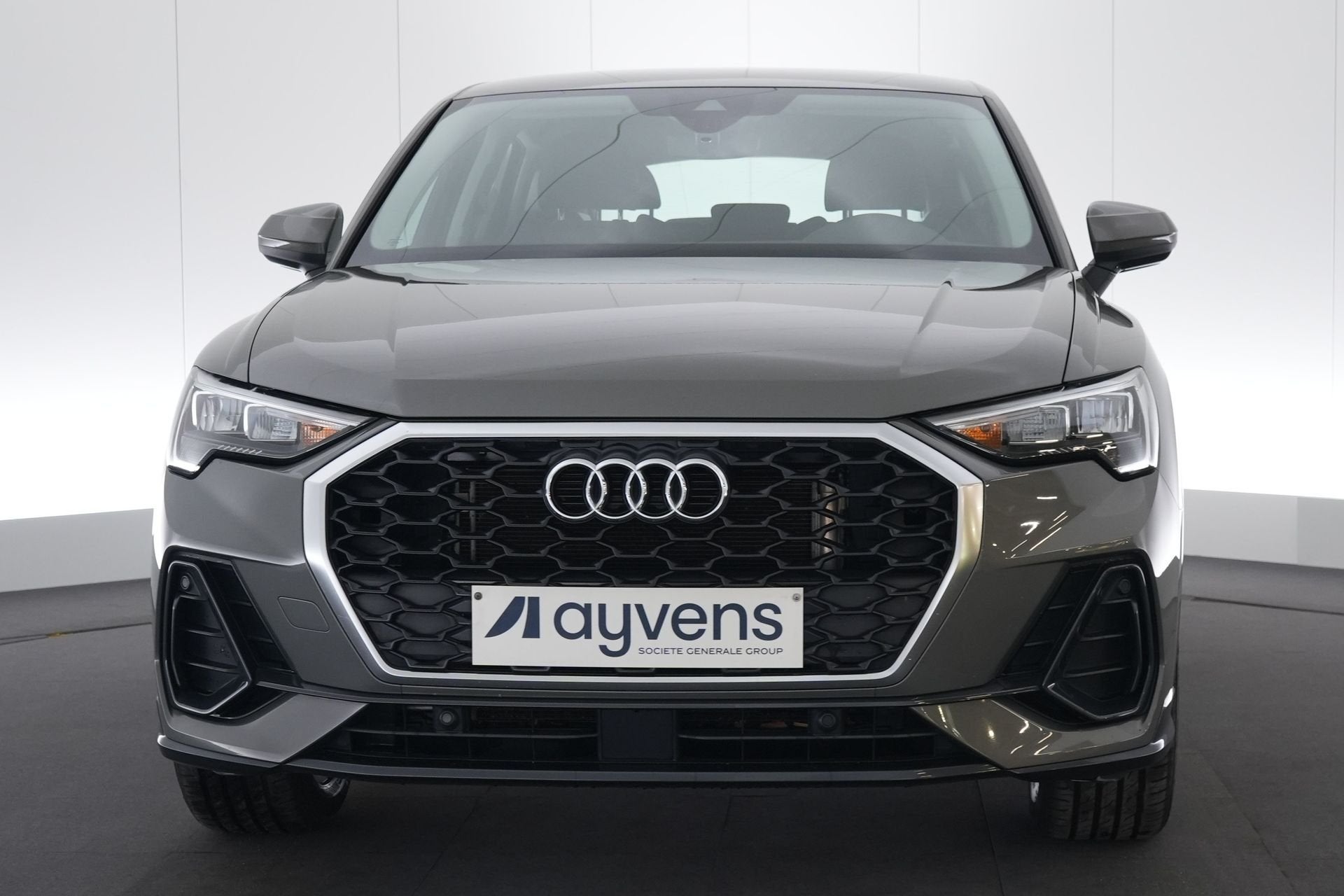 (2CNJ161) AUDI Q3 SPORTBACK, Auto's, Plug-in hybride, 5 zetels, 5 deurs, Hybride Elektrisch/Benzine