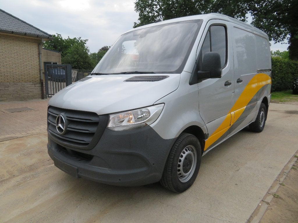 Mercedes-Benz Sprinter - 311cdi DS - Ingericht - 126.741km, Auto's, Bestelwagens en Lichte vracht, Voorwielaandrijving, 2518 kg