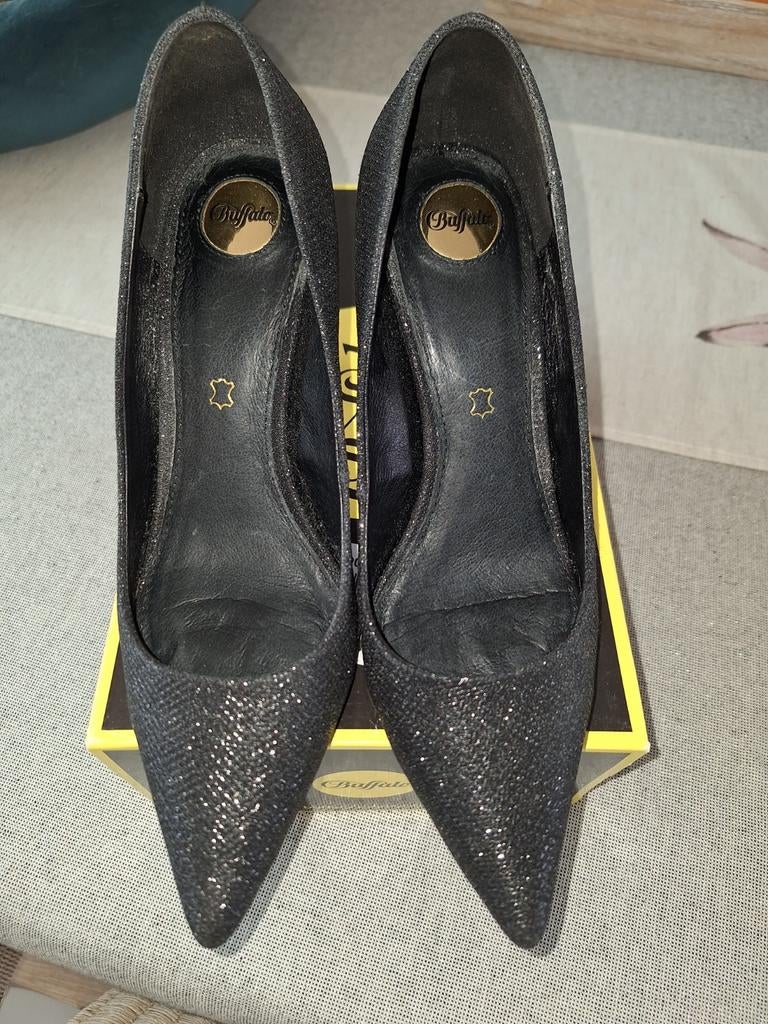 Pumps 'Buffalo' maat 40, Kleding | Dames, Schoenen, Ophalen of Verzenden, Zwart, Pumps