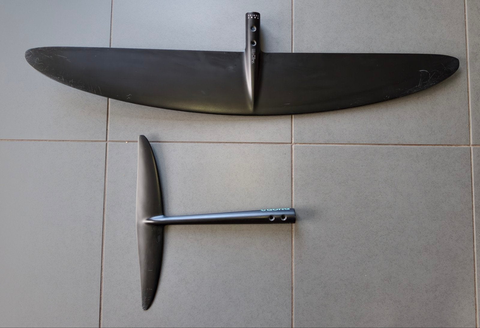 Foil Set Gong Fluid H V3 FG L foil en stab, Sports nautiques & Bateaux, Enlèvement, Utilisé, Pièces de Wingsurf