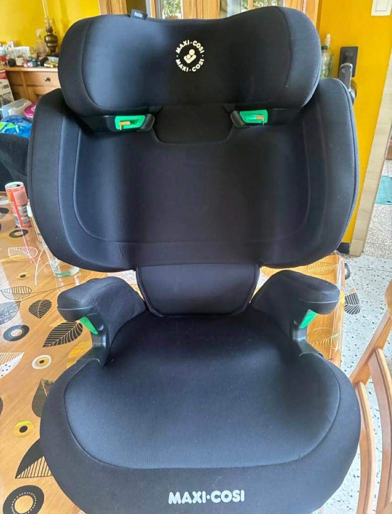Maxi Cosi, Enlèvement, Comme neuf