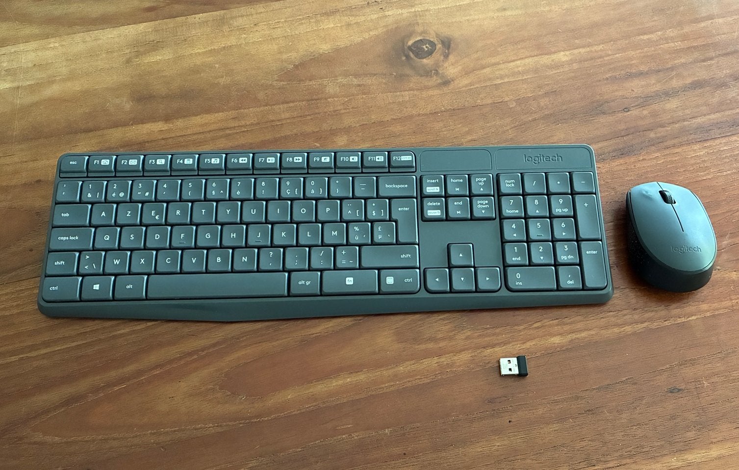 Clavier et souris Logitech AZERTY, Enlèvement ou Envoi, Logitech, Azerty, Comme neuf