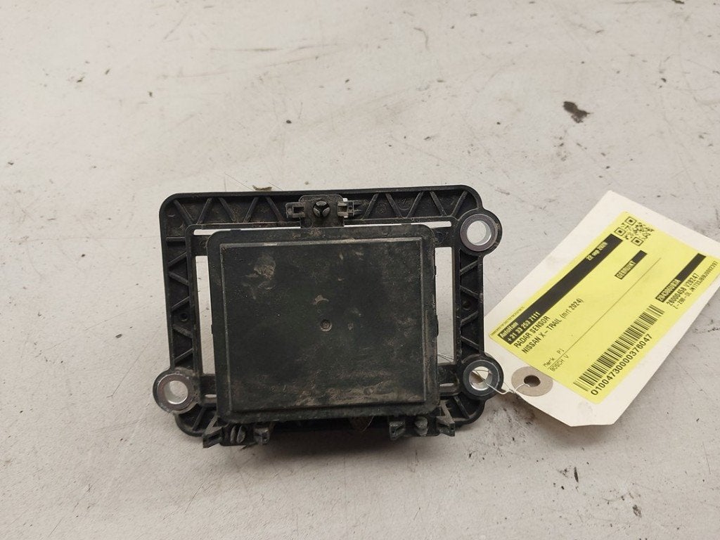 CAPTEUR RADAR Nissan X-Trail (T33) (|284386UB3A|), Robert Bosch AG, Utilisé, Robert-Bosch-Allee 1
74232  Abstatt, DE, Engineering@bosch.com