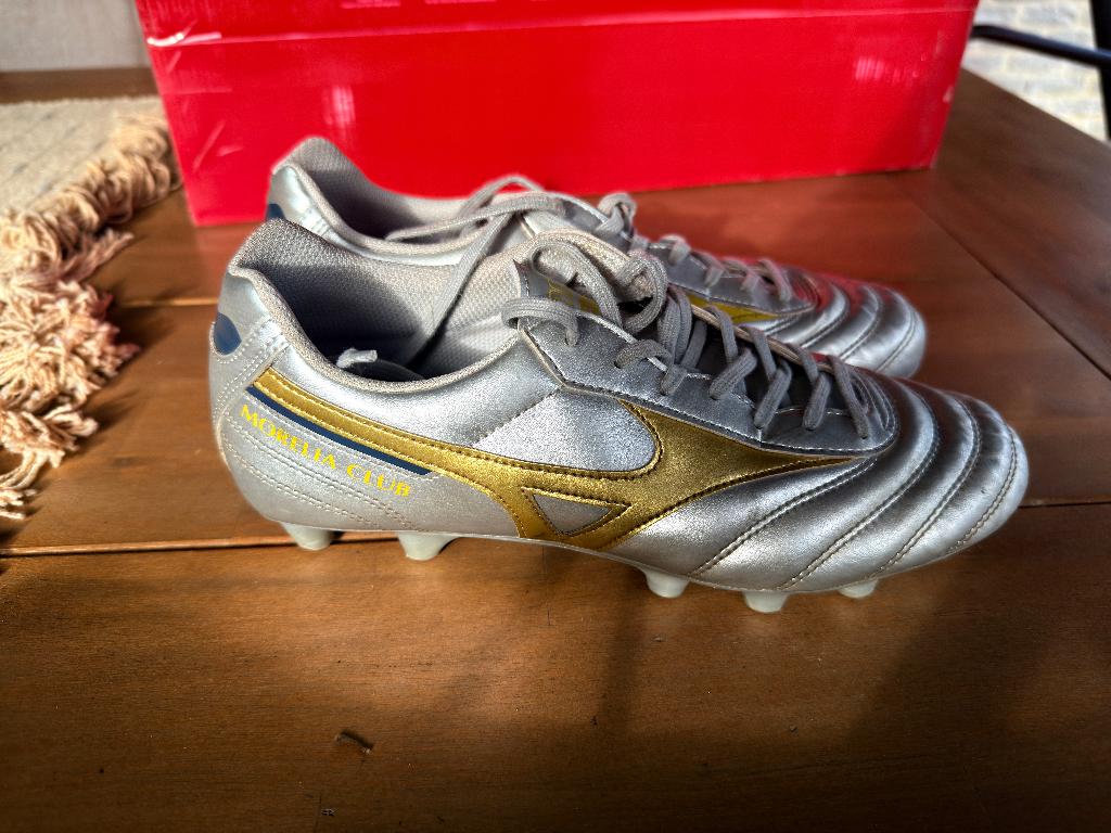Mizuno voetbalschoenen maat 39, Sport en Fitness, Voetbal, Ophalen of Verzenden
