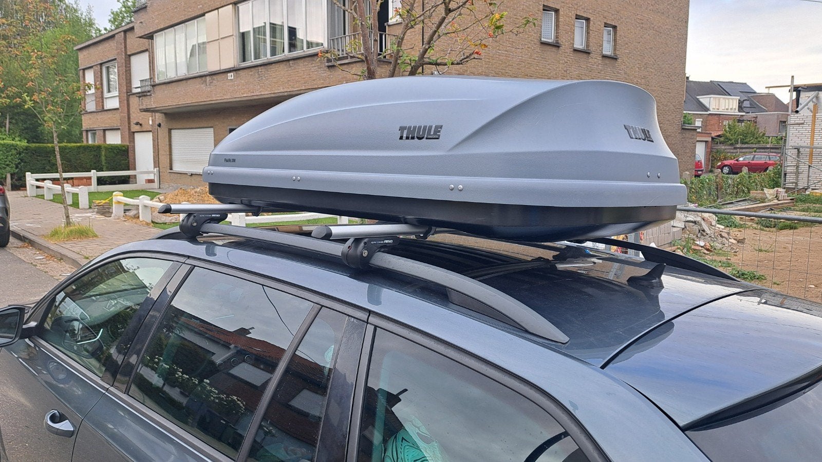Dakkoffer THULE Pacific 200, Auto diversen, Dakkoffers, Ophalen