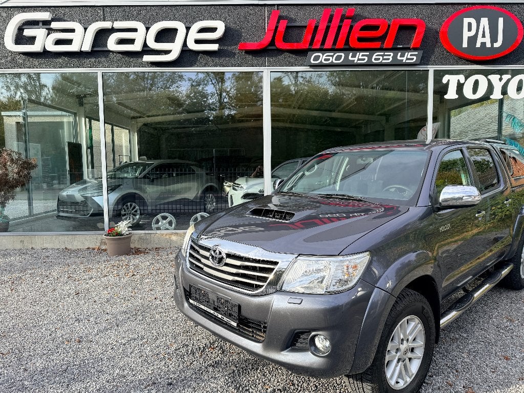 Toyota Hilux 3.0D4D *24.000+TVA*Top état*, Automaat, 4 cilinders, https://public.car-pass.be/vhr/7cd8267d-650f-4faa-8e62-5be5d2422ad0