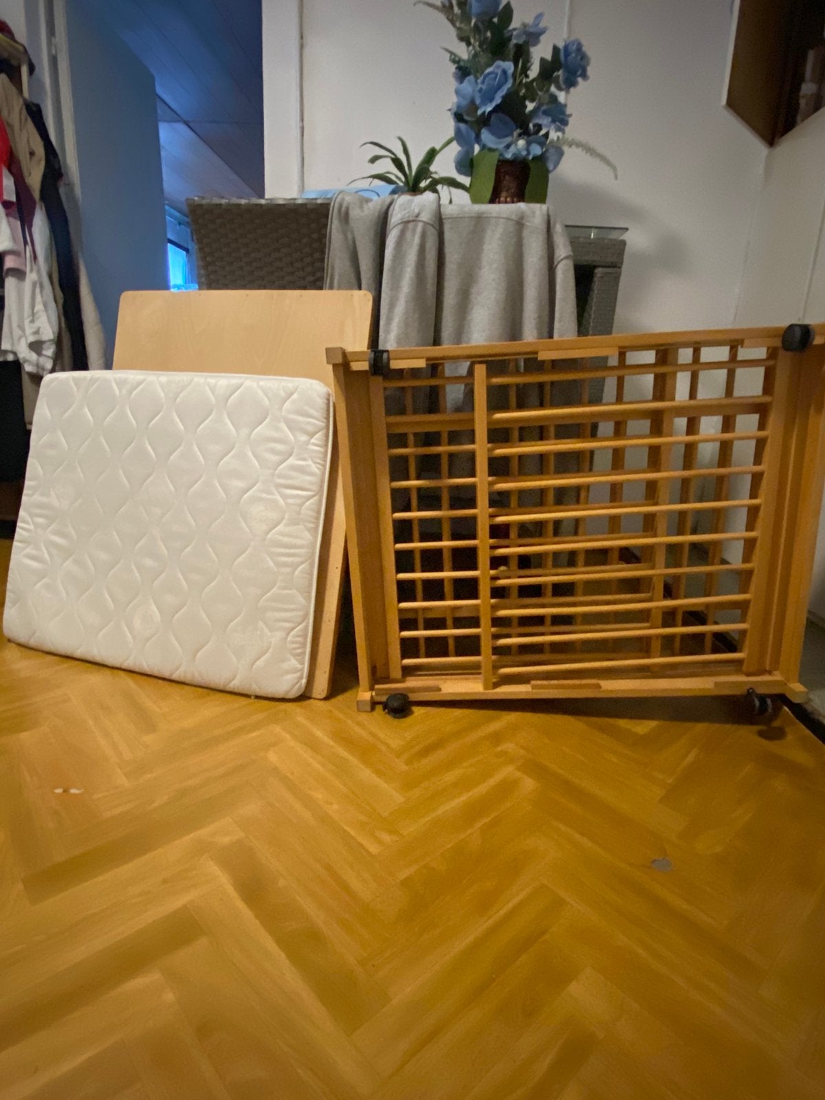 Baby bed, Enlèvement, Comme neuf