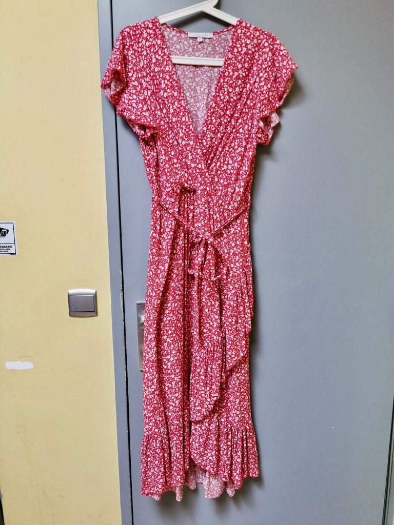 Jurk maat 46 - LOLA & LIZA, Kleding | Dames, Lola & Liza, Maat 46/48 (XL) of groter, Ophalen of Verzenden, Zo goed als nieuw