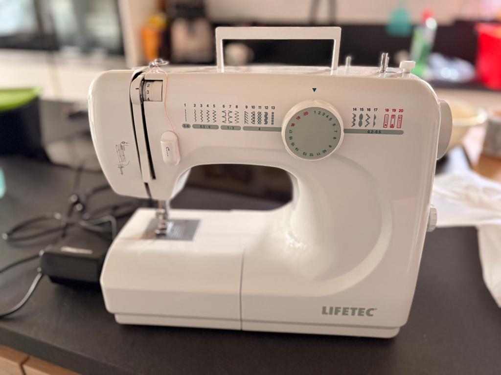 Naaimachine, Hobby en Vrije tijd, Naaimachines en Toebehoren, Ophalen, Gebruikt, Naaimachine, Overige merken