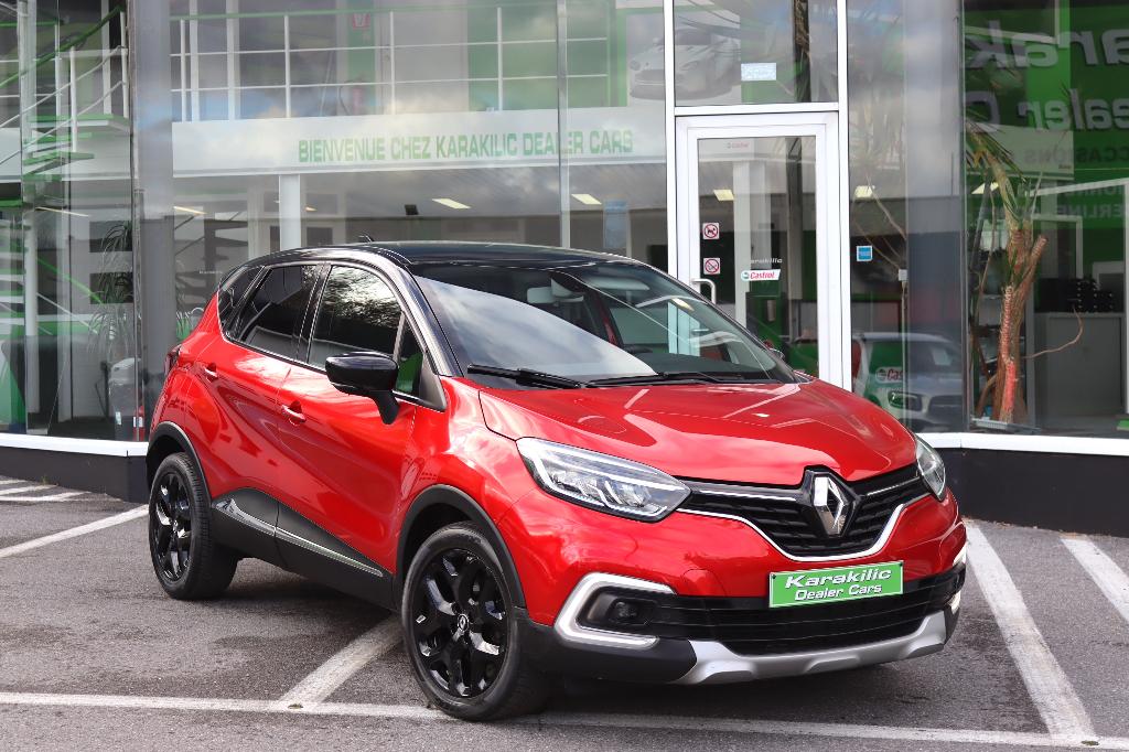 RENAULT CAPTUR 1.5dCI 90CV GPS CAMERA KEYLESS GO LED JA'17, Auto's, Renault, Voorwielaandrijving, 4 cilinders, Bedrijf, 5 deurs