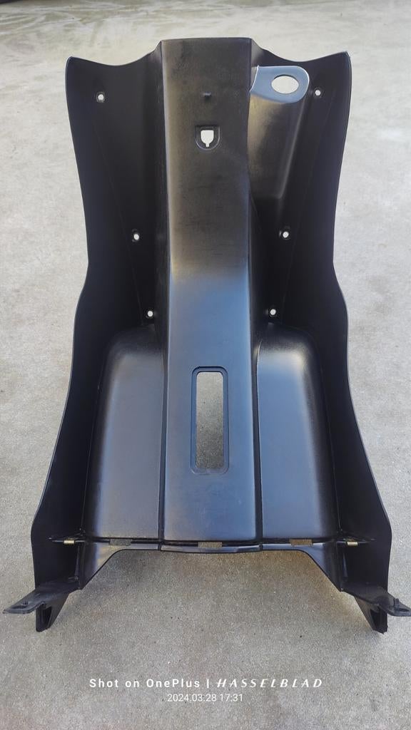 tablier  Kymco Agility 10", Enlèvement ou Envoi, Comme neuf