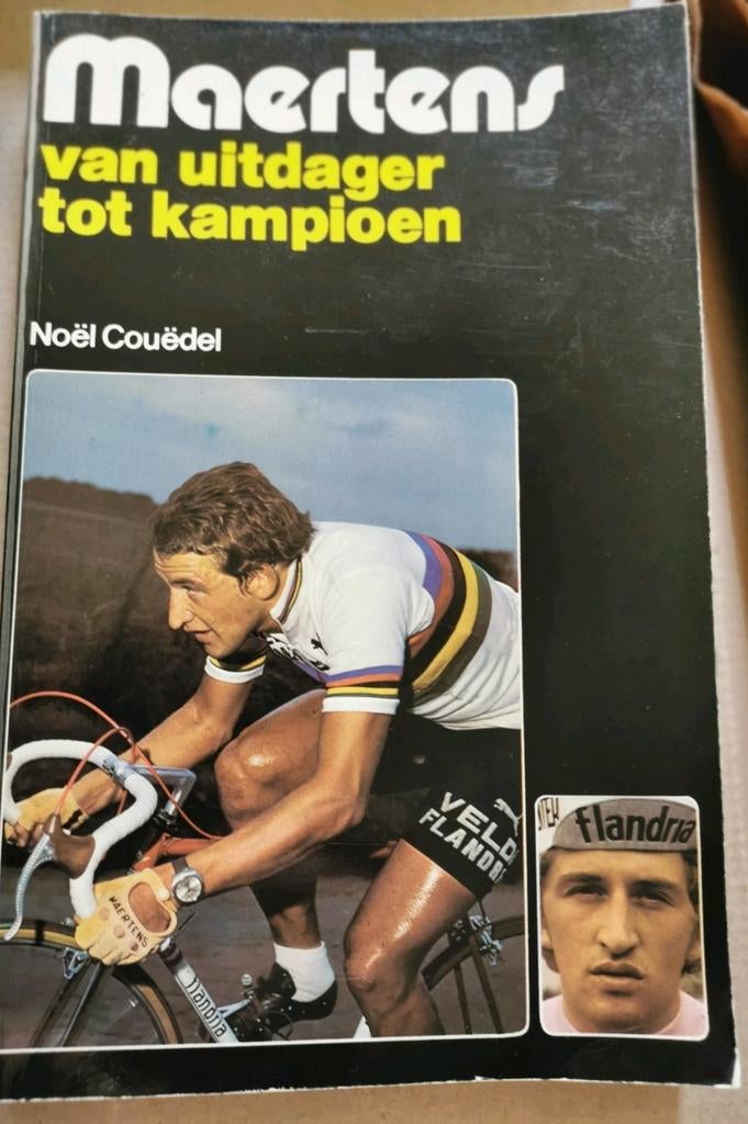 Maertens van uitdager tot kampioen 1977, Boeken, Noel Couedel, Lopen en Fietsen, Ophalen of Verzenden, Zo goed als nieuw