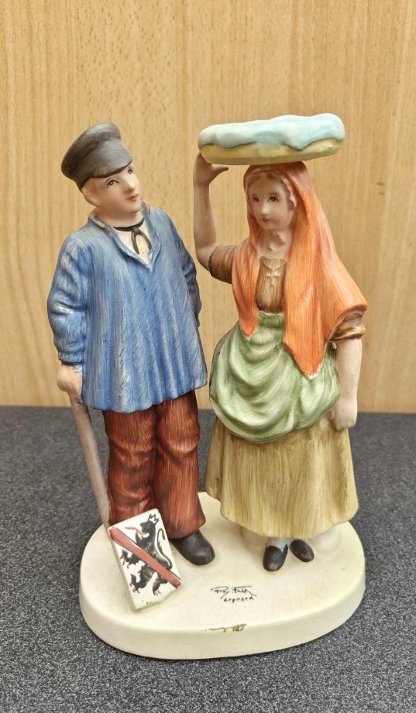 Statuette Figurine Ray Falk deposed Costume traditionnel, Antiek en Kunst, Ophalen of Verzenden