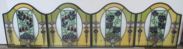 vier art nouveau glasramen met bloemenkorf, Ophalen