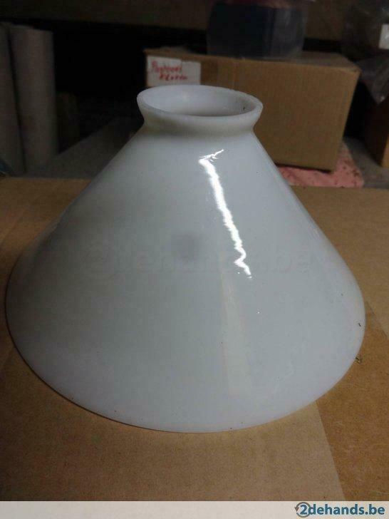 Lampenkap melkglas. ANTIEK., Ophalen, Gebruikt, Glas
