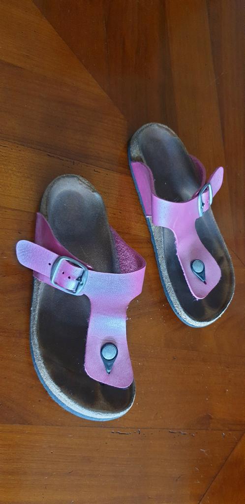 Teenslippers maat 37, Enlèvement ou Envoi, Utilisé