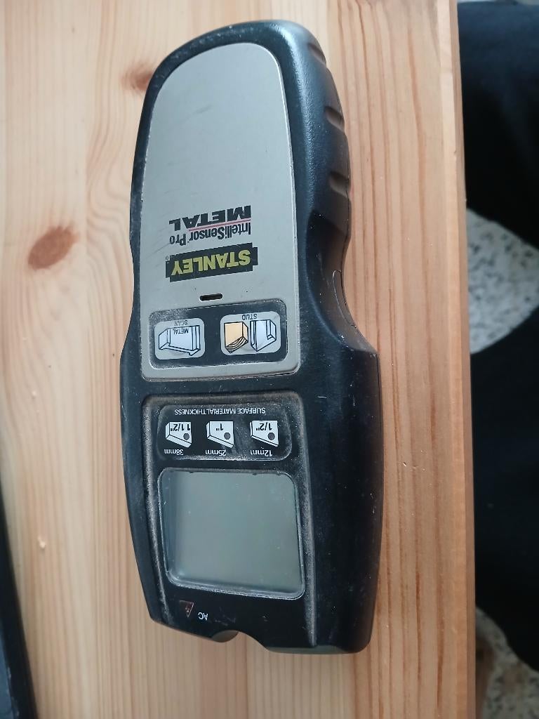Stanley metaaldetector, Ophalen of Verzenden, Gebruikt, 30 cm of minder, Overige merken