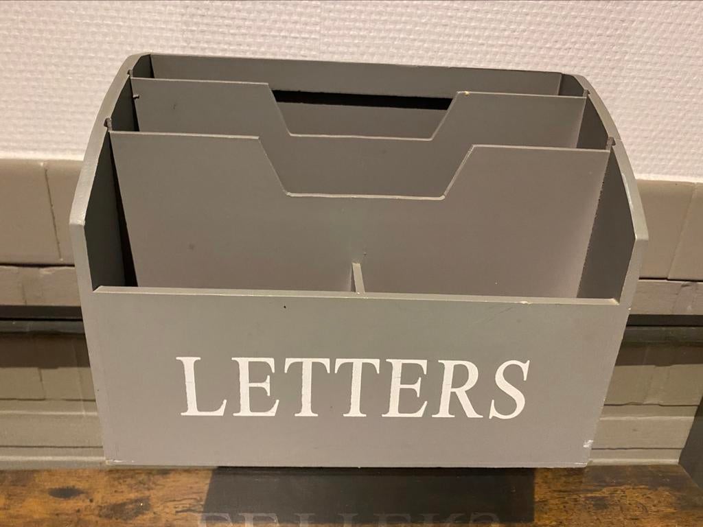 Porte courrier, Enlèvement, Comme neuf