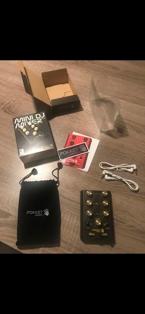 Mini dj mixer.   Pocketversie.  Nieuw!!, Ophalen of Verzenden