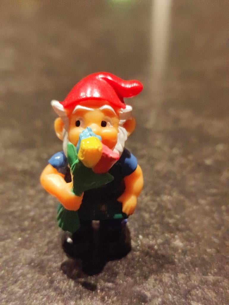 Kinder surprise kabouter, Verzamelen, Ophalen