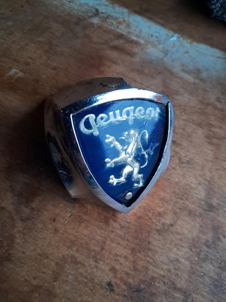Peugeot 403 embleem, Autos : Pièces & Accessoires, Enlèvement, Peugeot