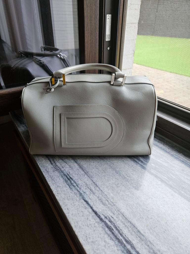 Sac Delvaux authentique, Bijoux, Sacs & Beauté, Sacs | Sacs Femme, Utilisé, Sac à main, Gris, Enlèvement ou Envoi