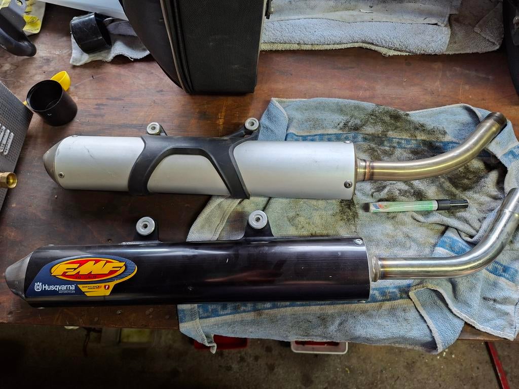 KTM Husqvarna, Motos, Enlèvement