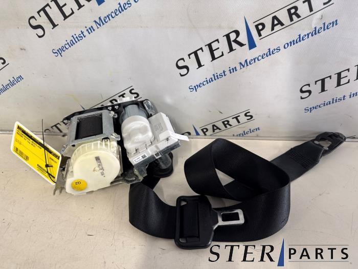 Ceinture de sécurité avant droite d'un Mercedes SLK, Autos : Pièces & Accessoires, Habitacle & Garnissage, Mercedes-Benz, Utilisé