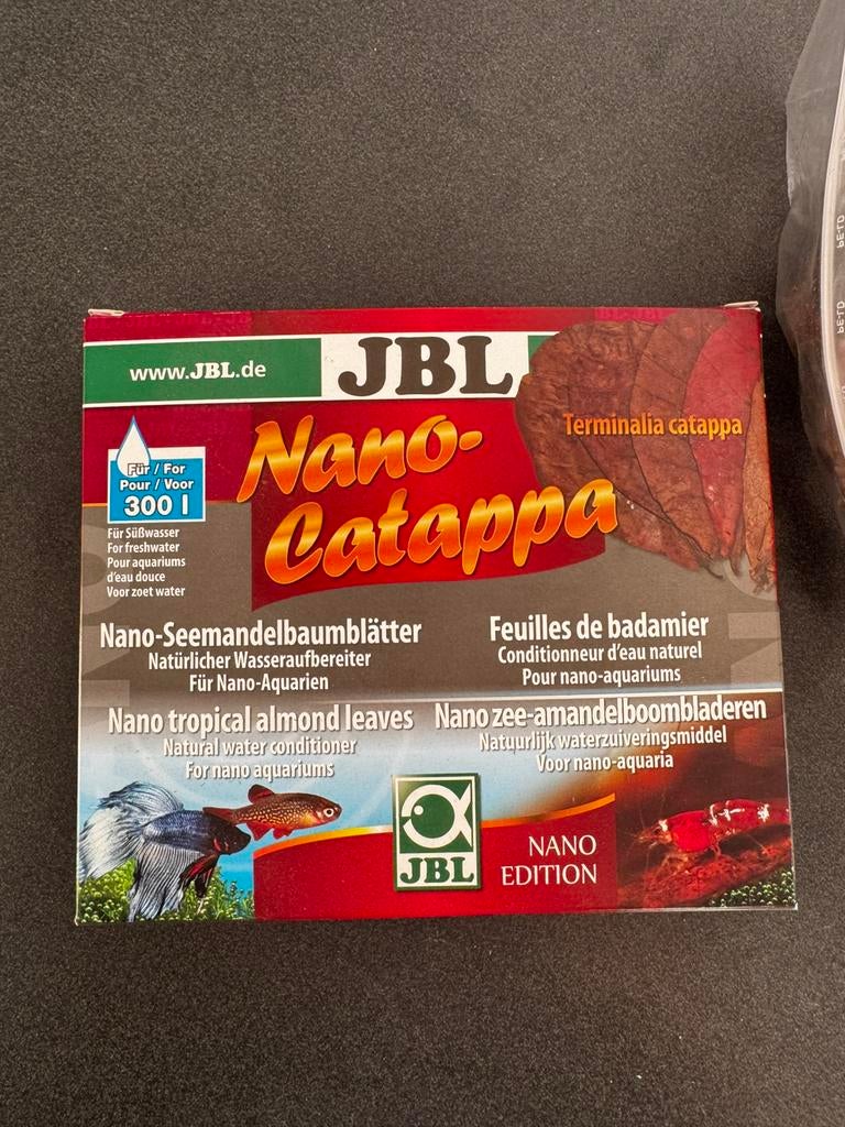 JBL Nano Catappa bladeren plus een grote extra zak bladeren!, Ophalen of Verzenden, Zo goed als nieuw, Grind, Zand of Voedingsbodem