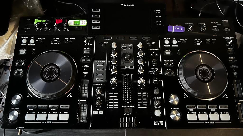 Pioneer XDJ-RX (Orginele Doos + stofkap + Flightcase), Muziek en Instrumenten, Dj-sets en Draaitafels, Zo goed als nieuw, Dj-set