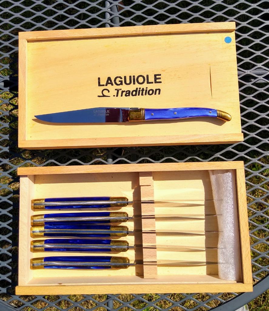 LAGUIOLE - 6 COUTEAUX À STEAK DANS LEUR BOÎTE D'ORIGINE, Enlèvement ou Envoi, Comme neuf, Inox ou Chrome, Couverts en vrac