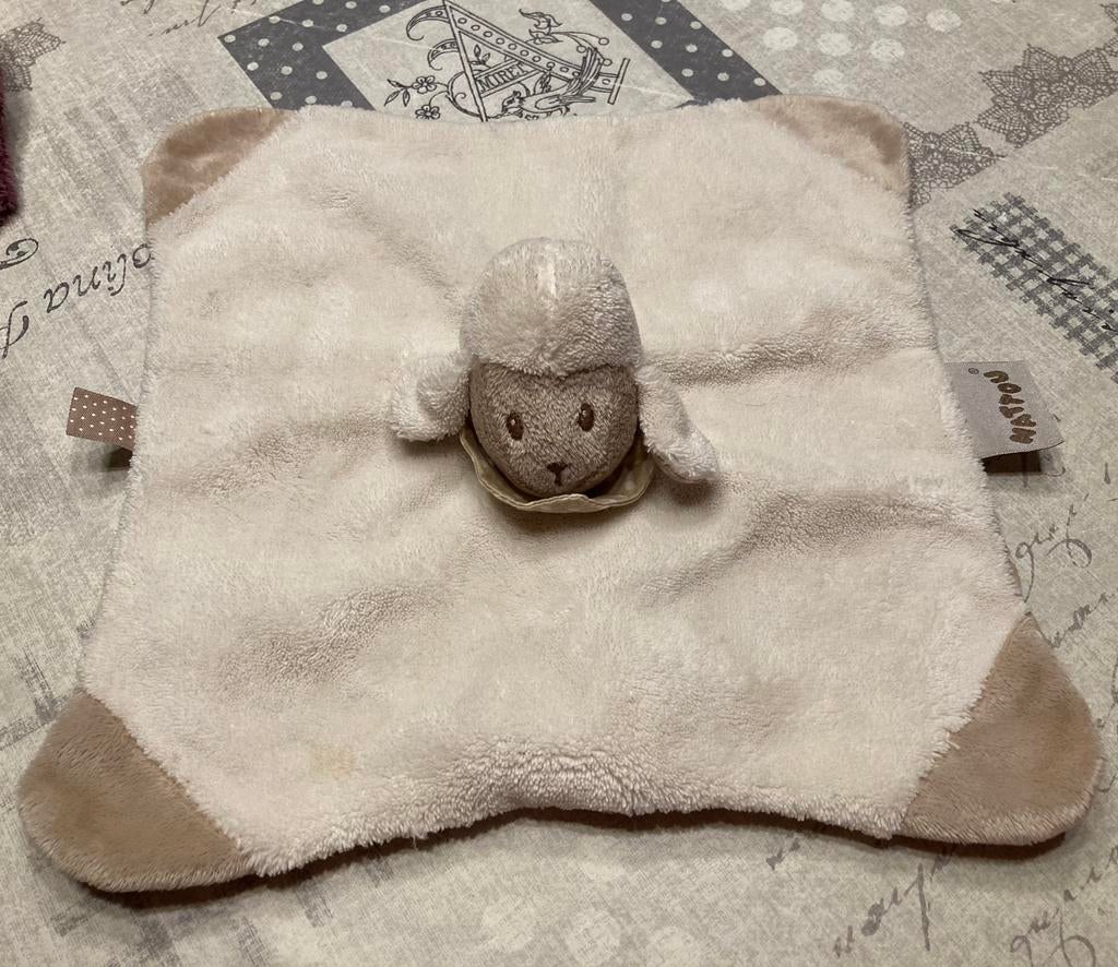 Nattou knuffeldoekje schaap., Ophalen of Verzenden, Nieuw, Overige typen