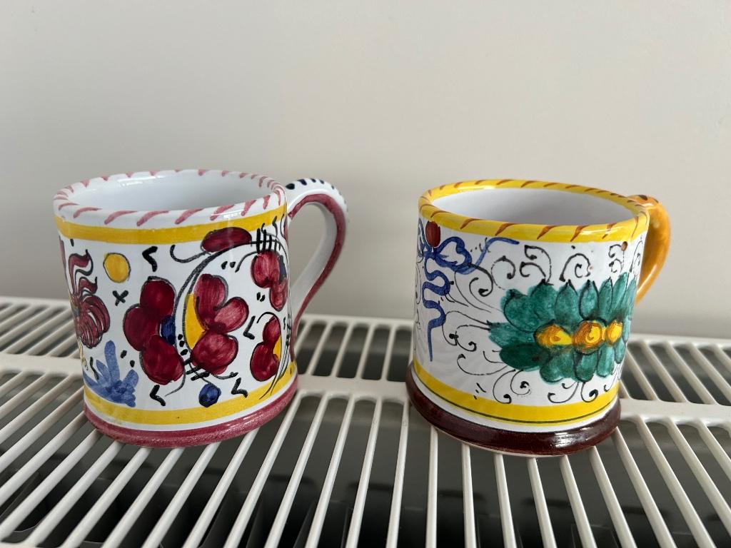 Set van 2 leuke espressotasjes Deruta Italiaanse makelij, Ophalen, Keramiek, Zo goed als nieuw, Overige stijlen