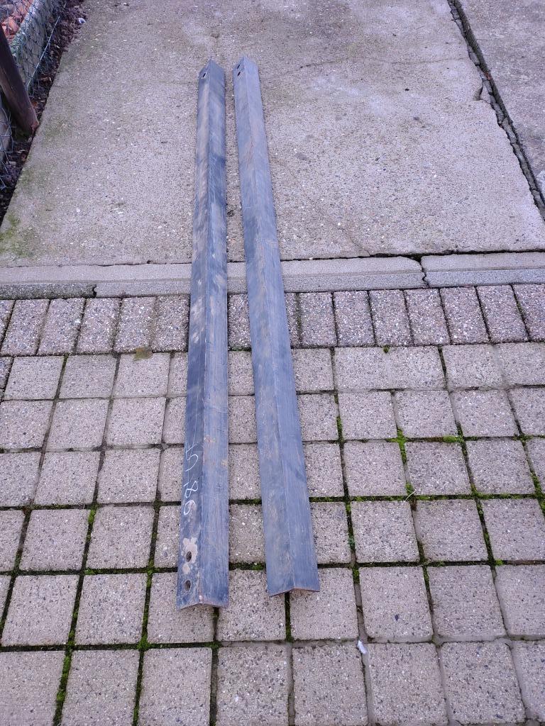 Hoekijzer 80x80 min 2 meter lang, Ophalen, Zo goed als nieuw, IJzer
