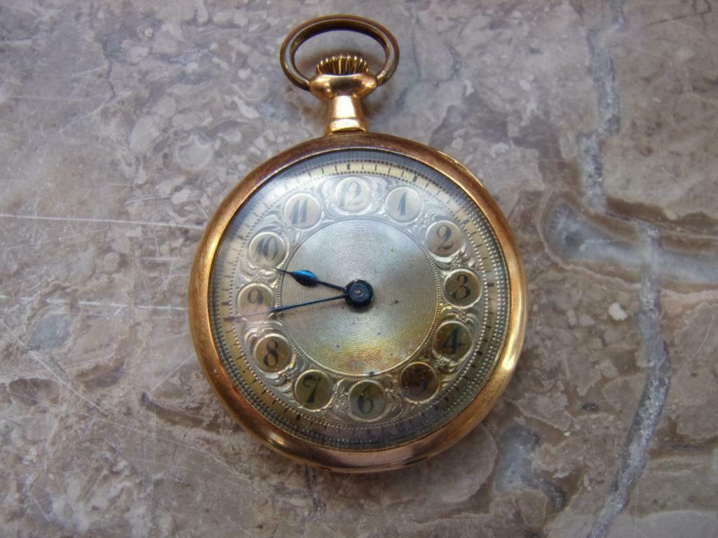 MONTRE DE COL en OR 18 K INVICTA // MONTRE A GOUSSET (6 meda, Enlèvement, Comme neuf, Or, Or